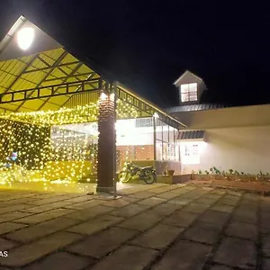 Hotel Agincourt Kuttikkanam